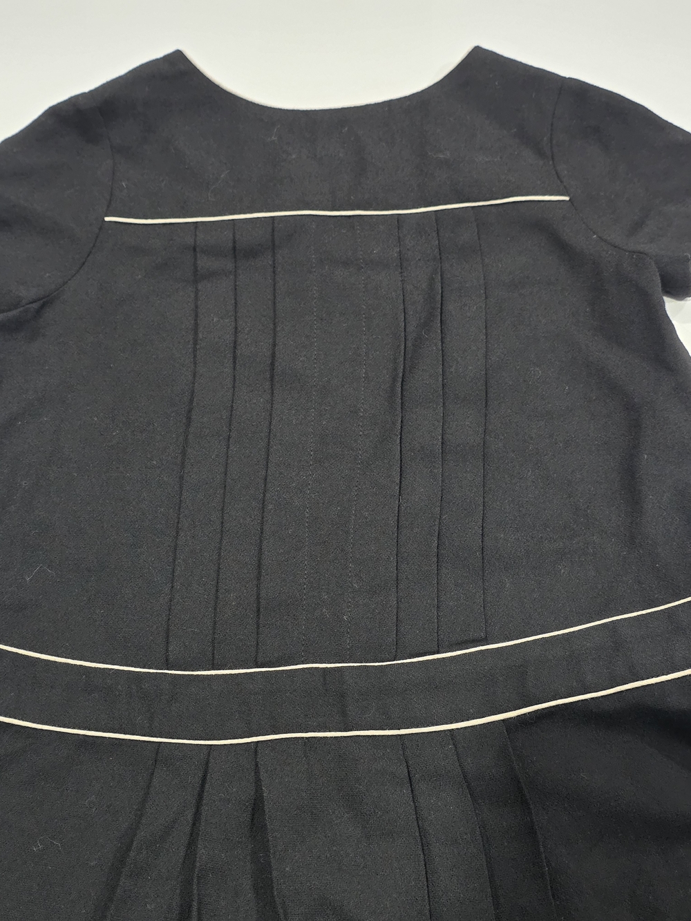 Bonpoint Black Dress with White Trim Size 4 Girls - Picture 4 of 10